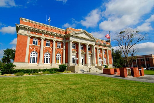 County building in Arcadia Florida FL