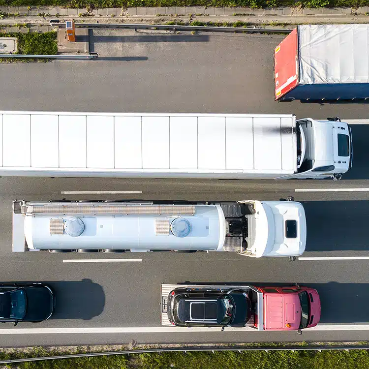 Other Commercial Vehicles (Trailers, Service Trucks) Other Commercial Vehicles (Trailers, Service Trucks)