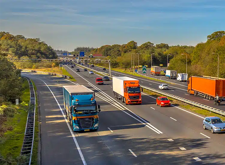 Understanding Trucking and Commercial Vehicle Accidents Understanding Trucking and Commercial Vehicle Accidents